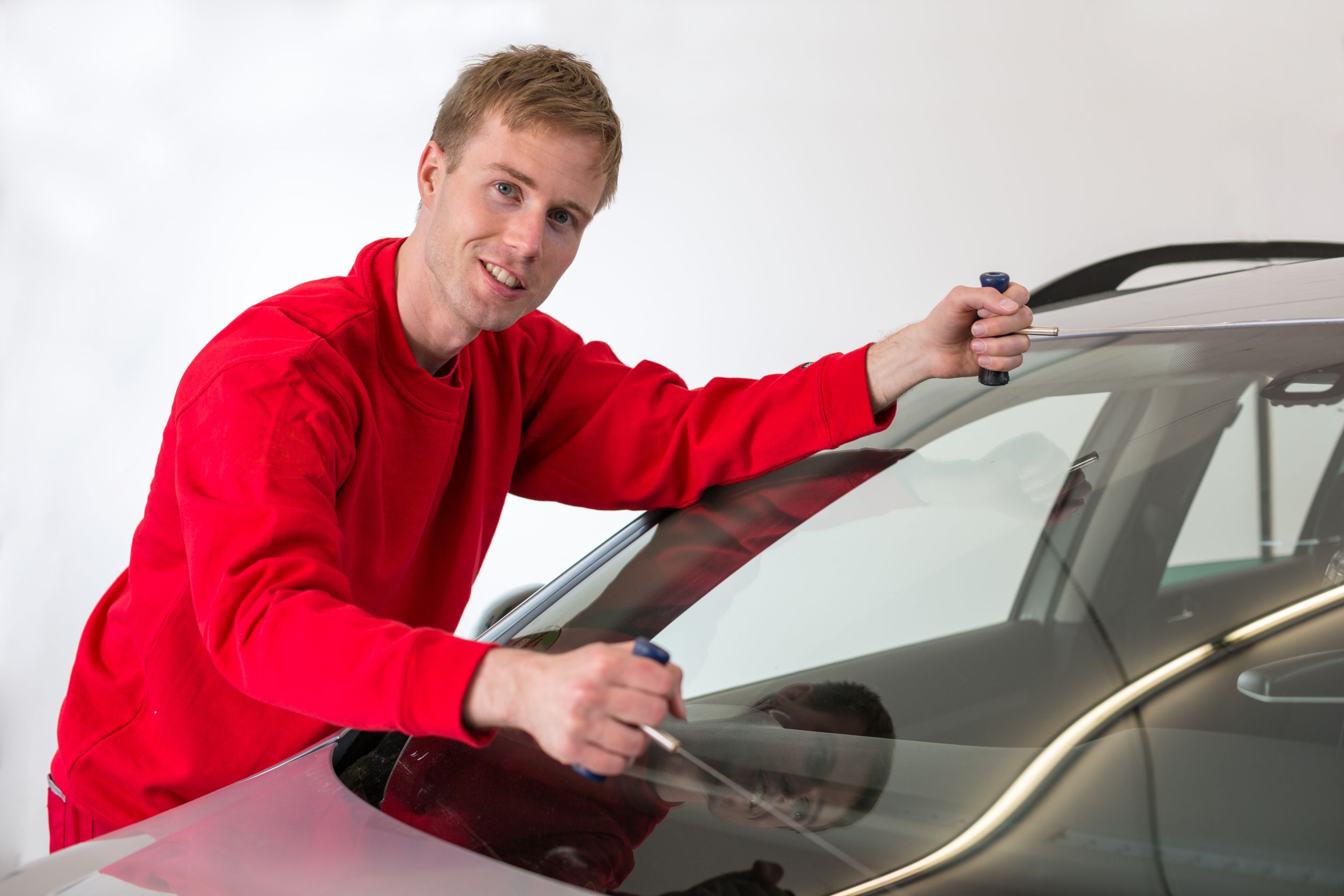 Replace Broken Auto Glass Today